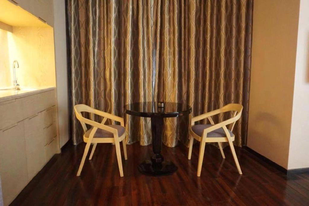 Maison New Century Hotel Dongguan Dongguan  Zewnętrze zdjęcie