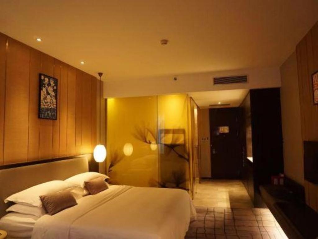 Maison New Century Hotel Dongguan Dongguan  Zewnętrze zdjęcie
