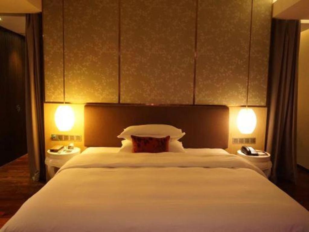 Maison New Century Hotel Dongguan Dongguan  Zewnętrze zdjęcie