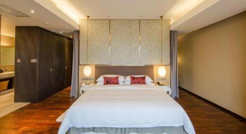 Maison New Century Hotel Dongguan Dongguan  Zewnętrze zdjęcie