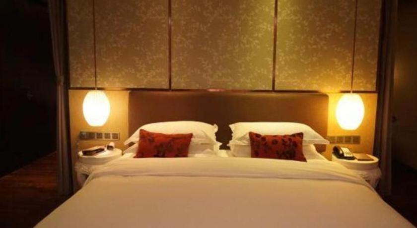 Maison New Century Hotel Dongguan Dongguan  Zewnętrze zdjęcie
